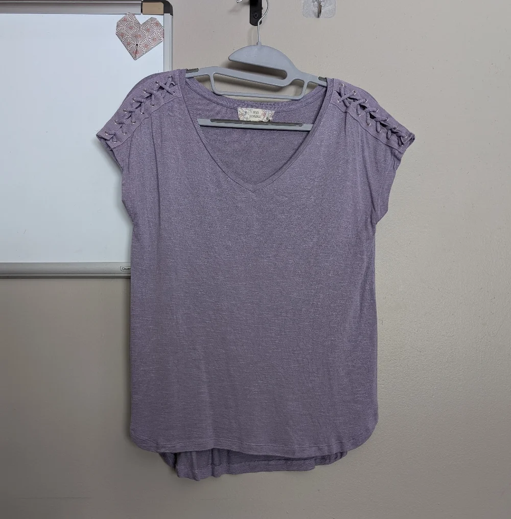 S EUC Clothing Bundle - Picture 4 of 6